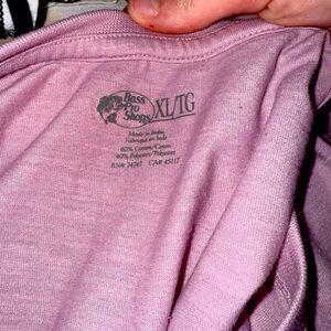 Bass pro shop shirt xl magenta